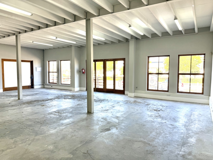 To Let commercial Property for Rent in Knysna Central Western Cape